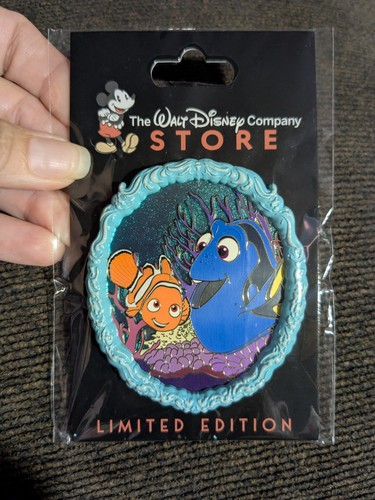 Disney pin 400 nemo dory - disney,