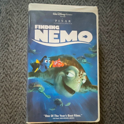 Disney finding nemo vhs - disney,