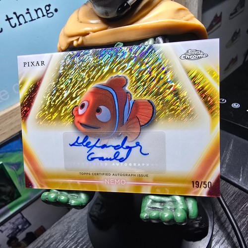 Pixar gold shimmer disney - pixar,